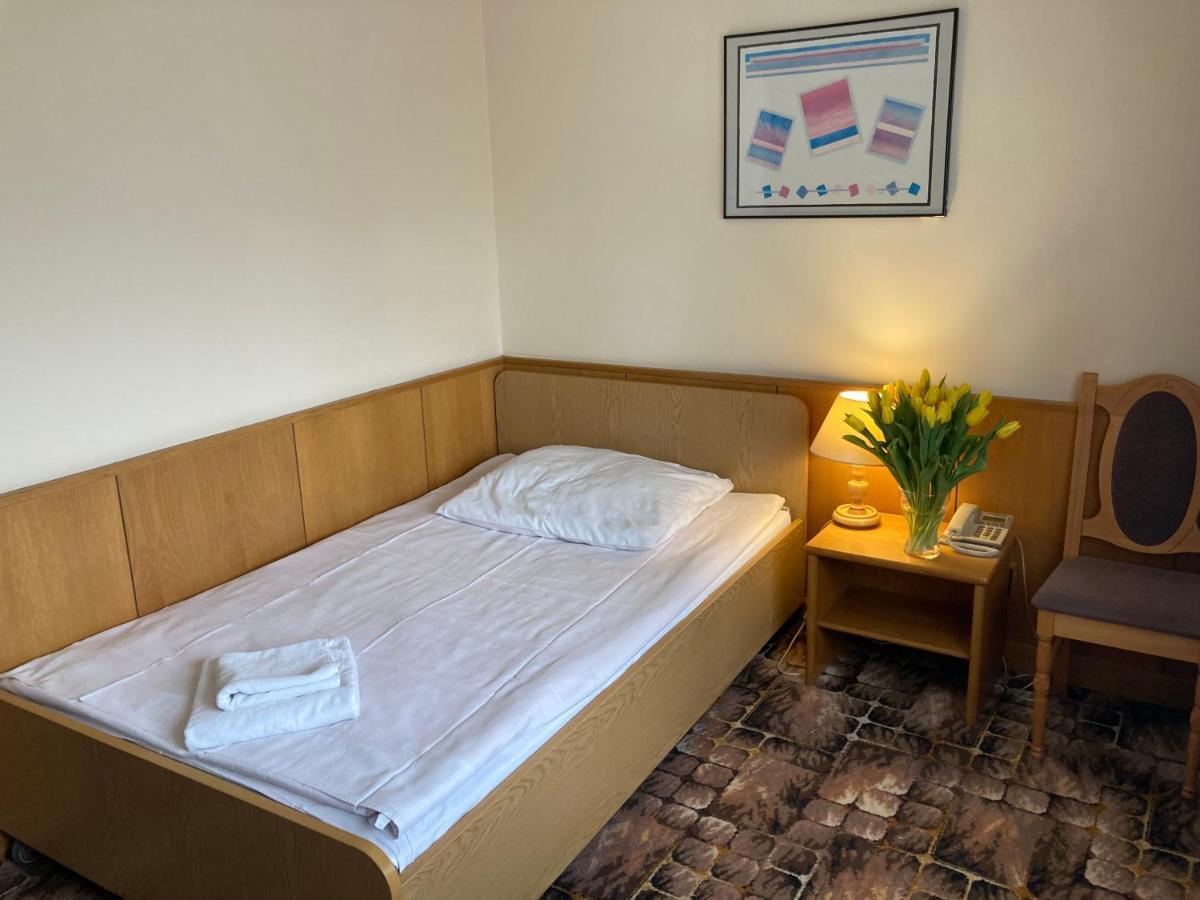 Karat Bed & Breakfast Warszawa Eksteriør bilde