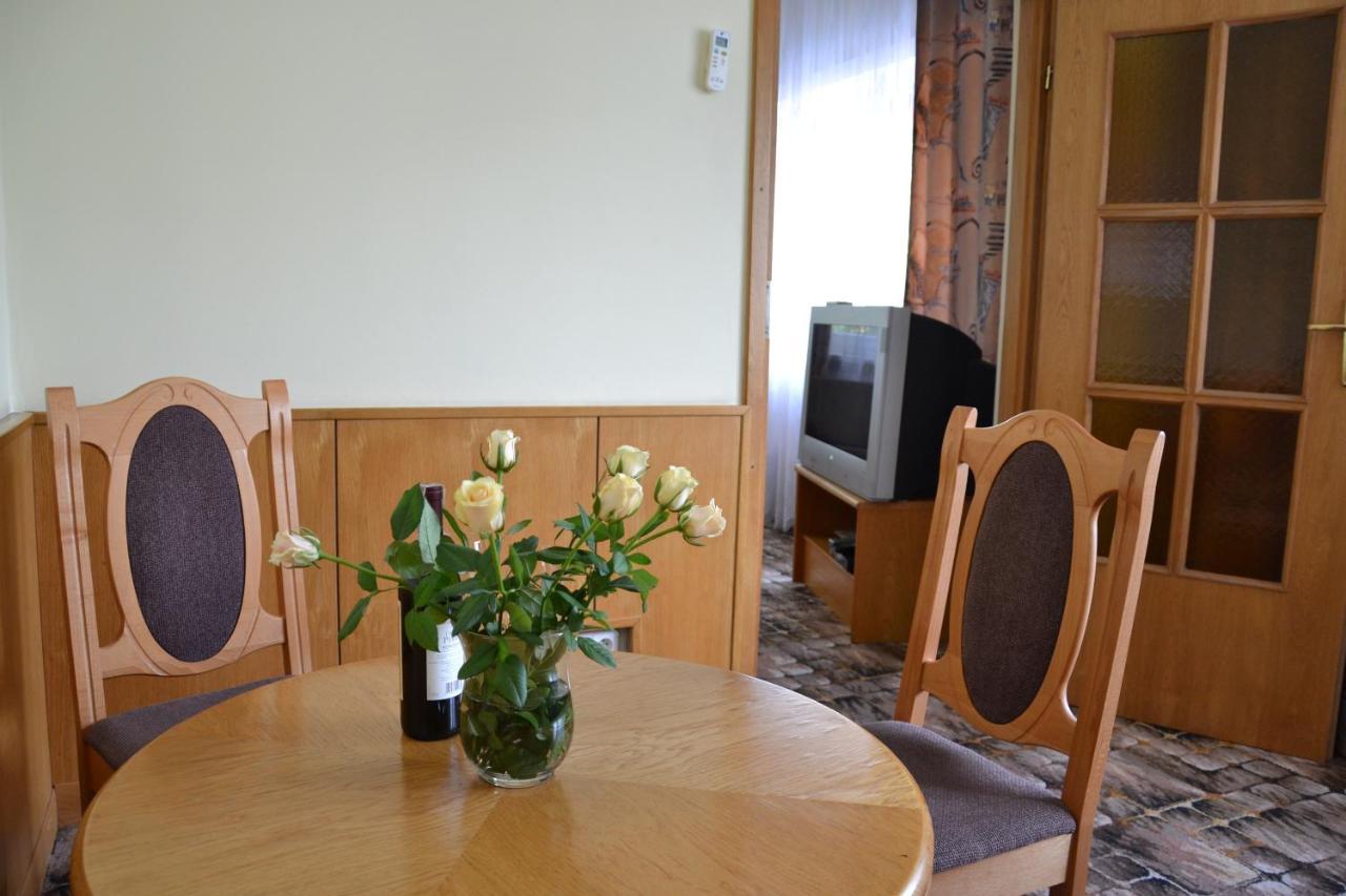 Karat Bed & Breakfast Warszawa Eksteriør bilde