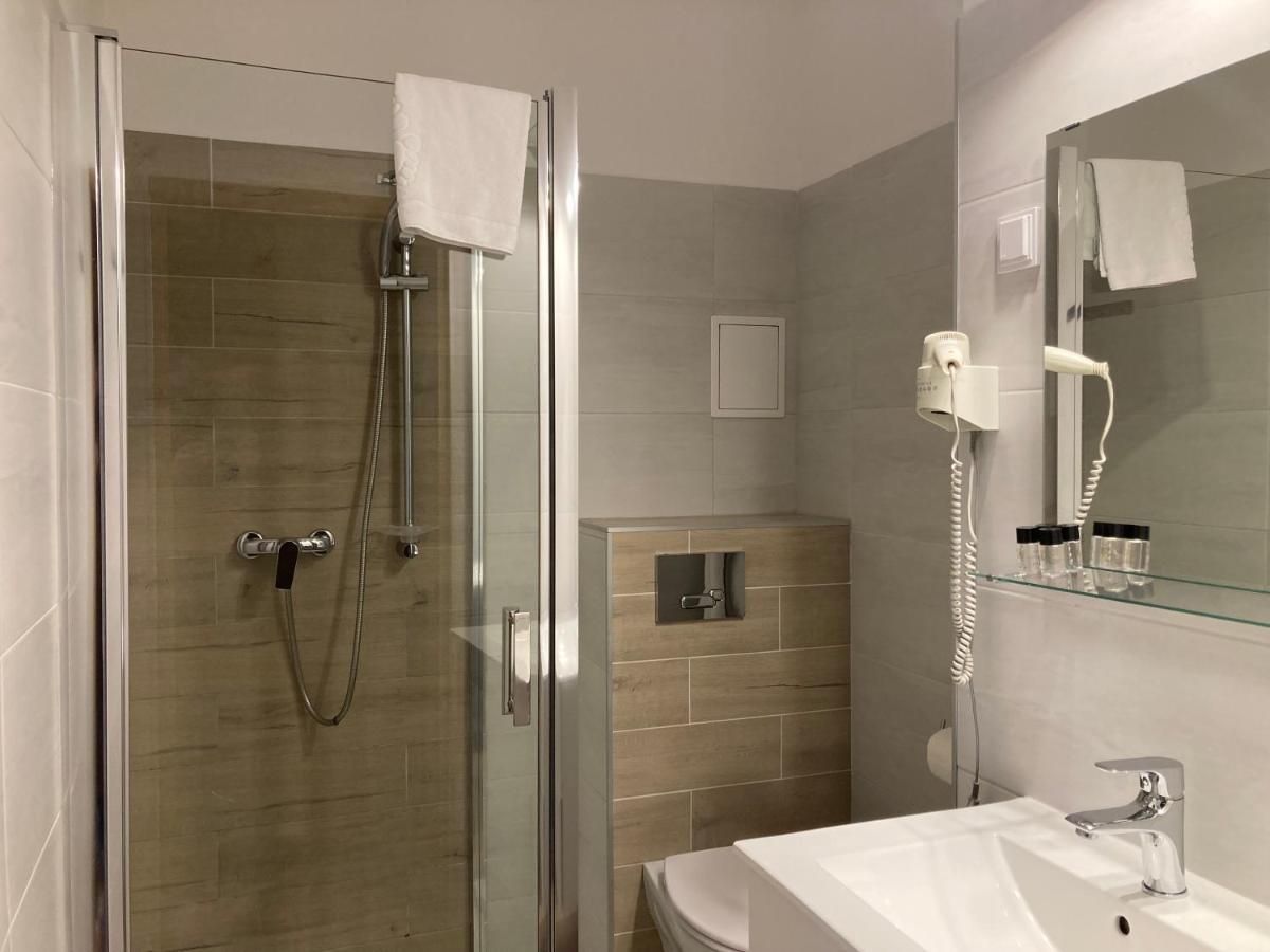 Karat Bed & Breakfast Warszawa Eksteriør bilde