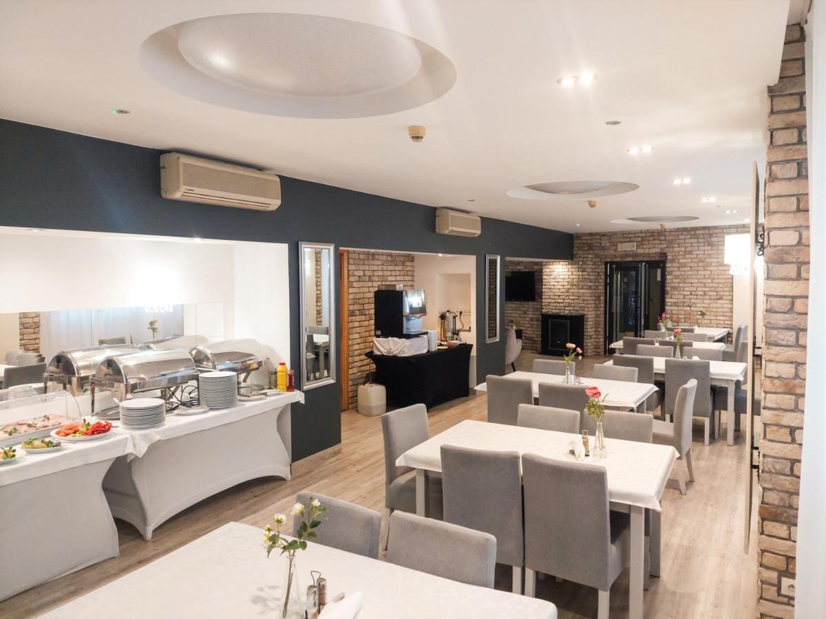 Karat Bed & Breakfast Warszawa Eksteriør bilde